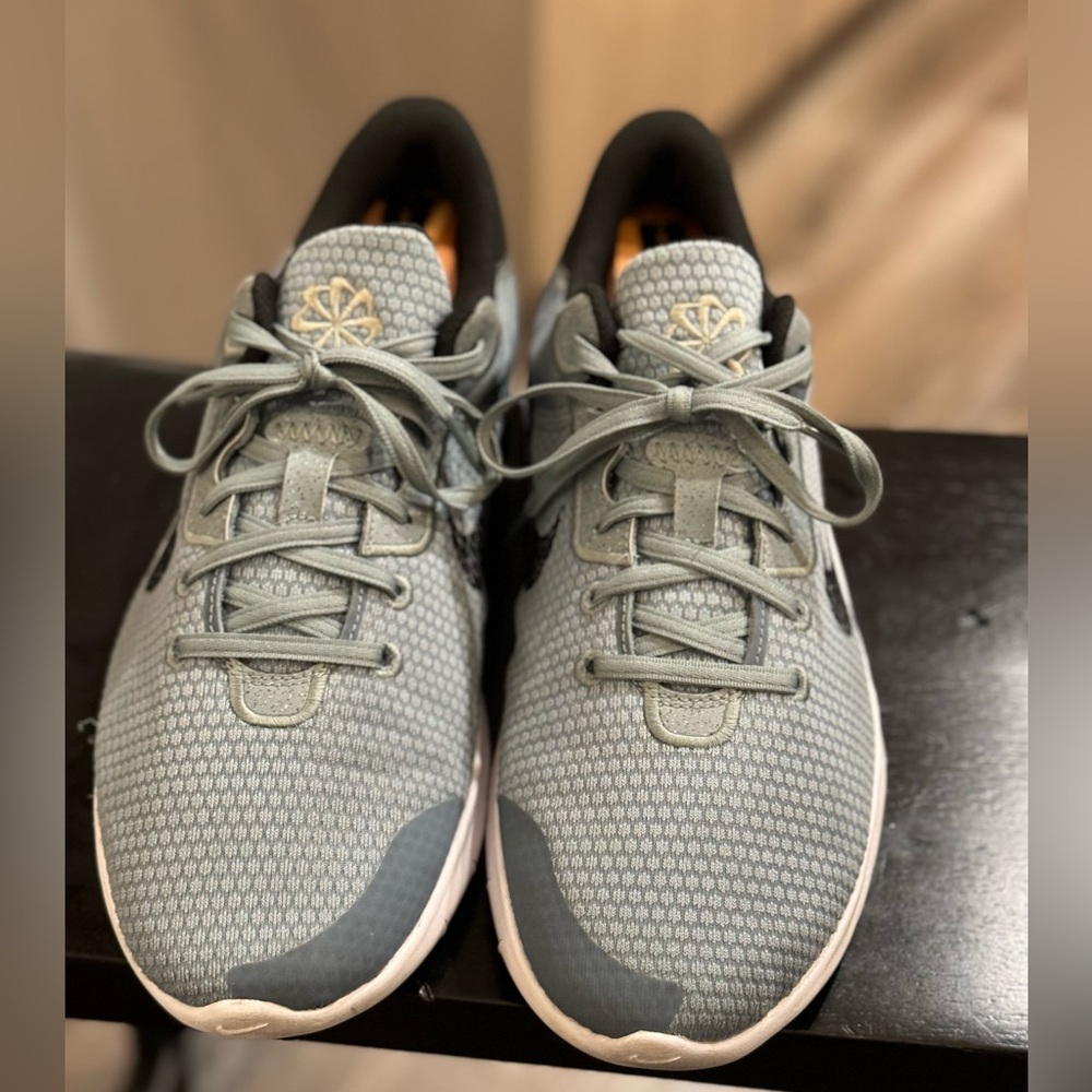 For Sale: Men's Nike Shoes - Size 11.5**